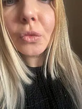 Snapshot of Aleksandrakis chatting on 20, 2, 2025 Aleksandrakis online show from 20, 2, 2025