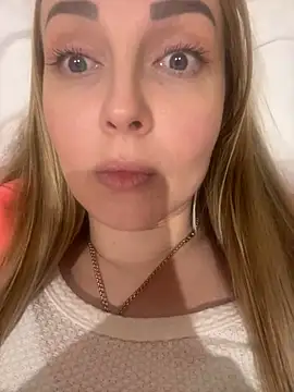 Snapshot of Aleksandrakis chatting on 22, 2, 2025 Aleksandrakis online show from 22, 2, 2025