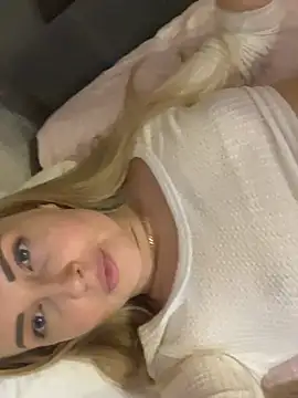 Snapshot of Aleksandrakis chatting on 25, 2, 2025 Aleksandrakis online show from 25, 2, 2025