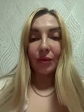 Snapshot of Aleksandrakis chatting on 14, 3, 2025 Aleksandrakis online show from 14, 3, 2025