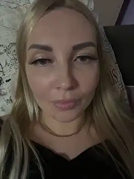 Snapshot of Aleksandrakis chatting on 19, 3, 2025 Aleksandrakis online show from 19, 3, 2025