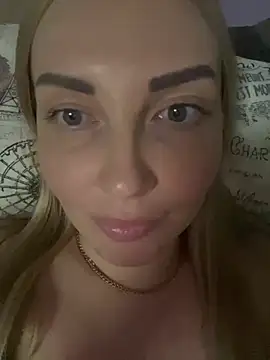 Snapshot of Aleksandrakis chatting on 22, 3, 2025 Aleksandrakis online show from 22, 3, 2025