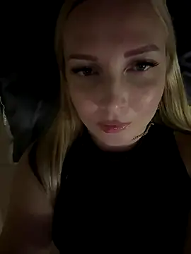 Snapshot of Aleksandrakis chatting on 21, 9, 2025 Aleksandrakis online show from 21, 9, 2025