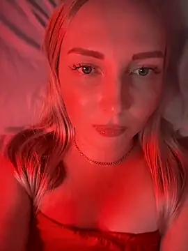 Snapshot of Aleksandrakis chatting on 19, 10, 2025 Aleksandrakis online show from 19, 10, 2025