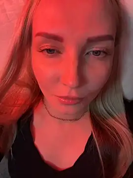 Snapshot of Aleksandrakis chatting on 23, 10, 2025 Aleksandrakis online show from 23, 10, 2025