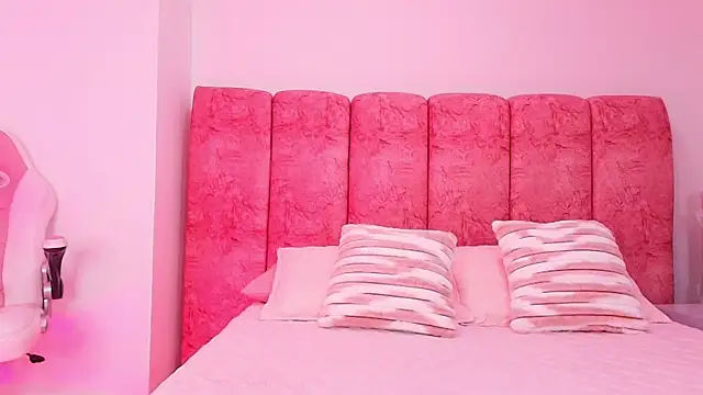 kendal rossi online show from 7, 11, 2025