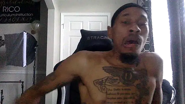 Snapshot of KingDerRico chatting on 6, 1, 2026 KingDerRico online show from 6, 1, 2026