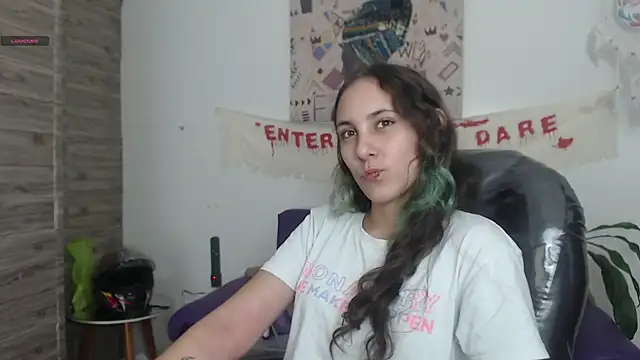 Snapshot of xlunna chatting on 17, 12, 2024 xlunna online show from 17, 12, 2024