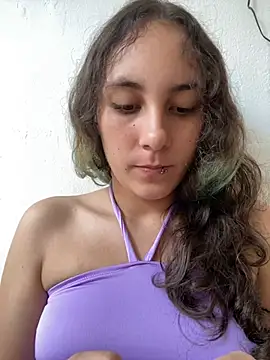 Snapshot of xlunna chatting on 31, 12, 2024 xlunna online show from 31, 12, 2024