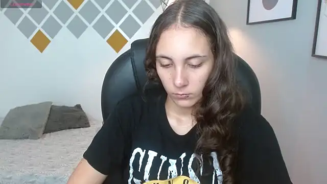 Snapshot of xlunna chatting on 11, 1, 2025 xlunna online show from 11, 1, 2025