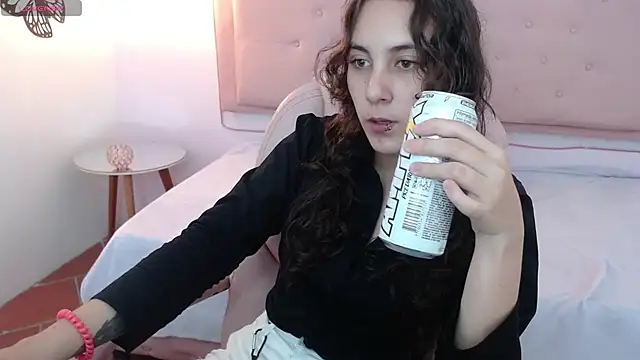 Snapshot of xlunna chatting on 22, 1, 2025 xlunna online show from 22, 1, 2025