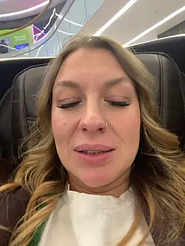 Snapshot of Sweet___Emily chatting on 11, 1, 2026 Sweet Emily online show from 11, 1, 2026