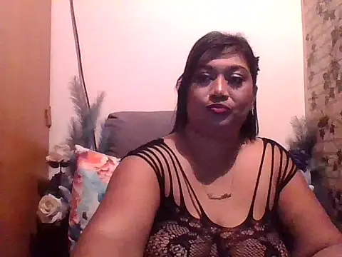 Snapshot of sexysam1985 chatting on 5, 7, 2026 sexysam1985 online show from 5, 7, 2026