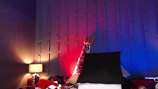 MorganaCrowley online show from 19, 12, 2024