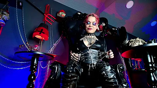 Snapshot of MorganaCrowley chatting on 2, 4, 2026 MorganaCrowley online show from 2, 4, 2026