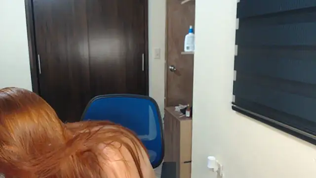 Snapshot of Amy_Walker chatting on 2, 12, 2024 Amy Walker online show from 2, 12, 2024