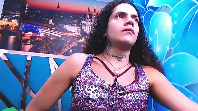 Snapshot of aleja_mistress_ chatting on 20, 12, 2024 aleja mistress online show from 20, 12, 2024
