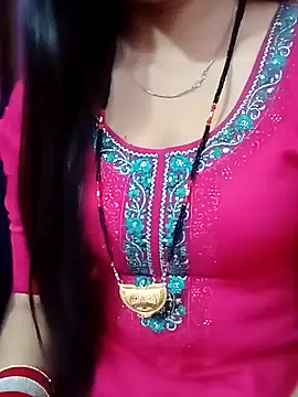 Snapshot of Slim_bhabhi chatting on 8, 1, 2025 Slim bhabhi online show from 8, 1, 2025