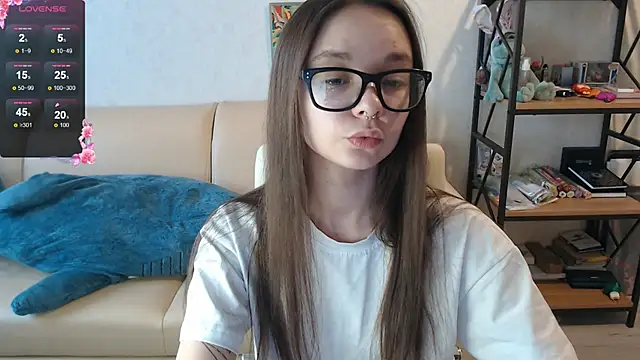 Snapshot of Amarieni chatting on 3, 12, 2024 Amarieni online show from 3, 12, 2024