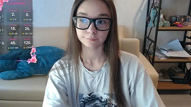 Snapshot of Amarieni chatting on 23, 12, 2024 Amarieni online show from 23, 12, 2024