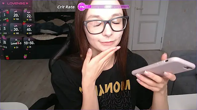 Snapshot of Amarieni chatting on 17, 9, 2025 Amarieni online show from 17, 9, 2025