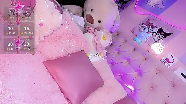 Cute Roxxy online show from 17, 1, 2025