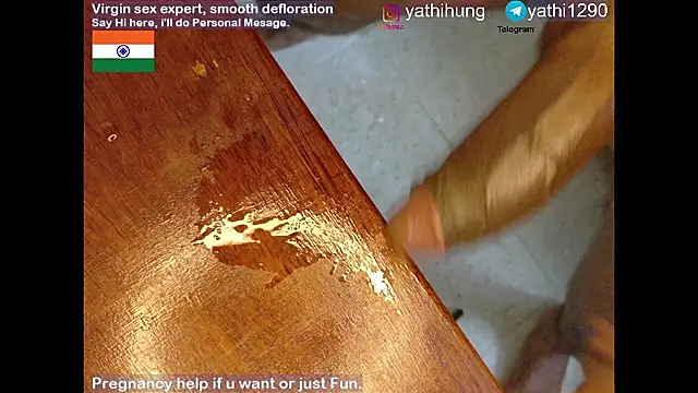 Snapshot of KingCobraClassy chatting on 28, 9, 2025 KingCobraClassy online show from 28, 9, 2025