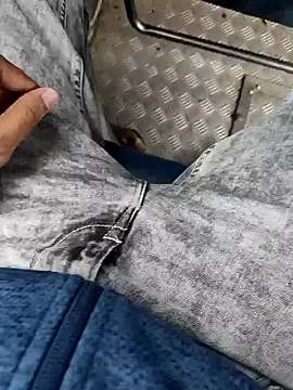 Snapshot of KingCobraClassy chatting on 14, 1, 2026 KingCobraClassy online show from 14, 1, 2026