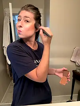 Snapshot of sophielove888 chatting on 16, 9, 2025 sophielove888 online show from 16, 9, 2025