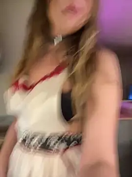 Snapshot of sophielove888 chatting on 19, 12, 2025 sophielove888 online show from 19, 12, 2025