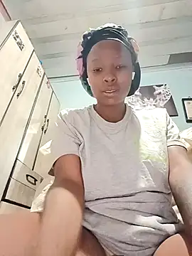 Snapshot of Mayo01_ chatting on 4, 12, 2024 Mayo01  online show from 4, 12, 2024