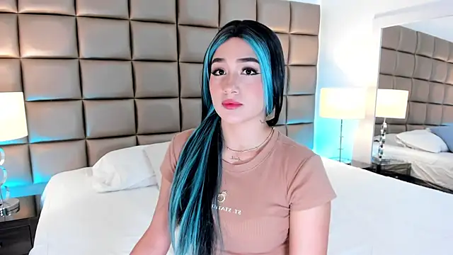 AnnyHizzle online show from 22, 3, 2025