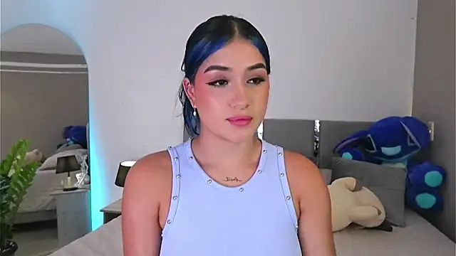 AnnyHizzle online show from 25, 9, 2025