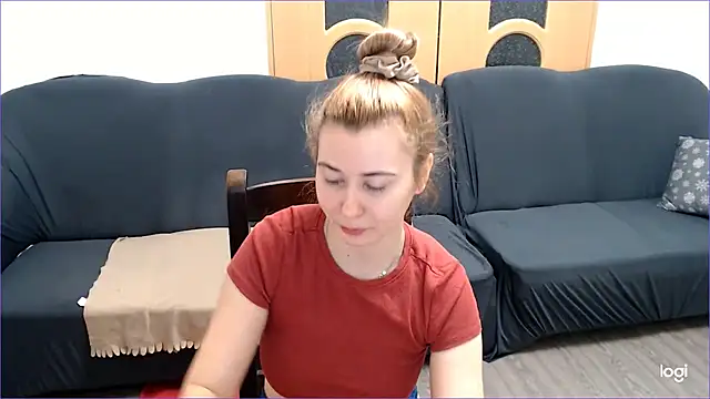 VioletaFlower7 online show from 12, 1, 2025