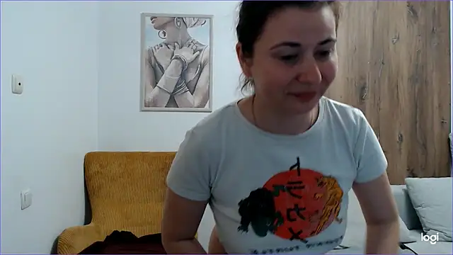 VioletaFlower7 online show from 8, 5, 2026