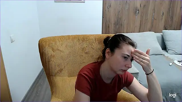 VioletaFlower7 online show from 11, 5, 2026