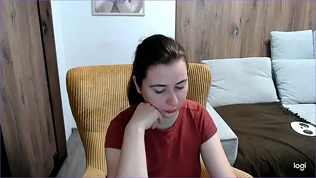 Snapshot of VioletaFlower7 chatting on 5, 7, 2026 VioletaFlower7 online show from 5, 7, 2026