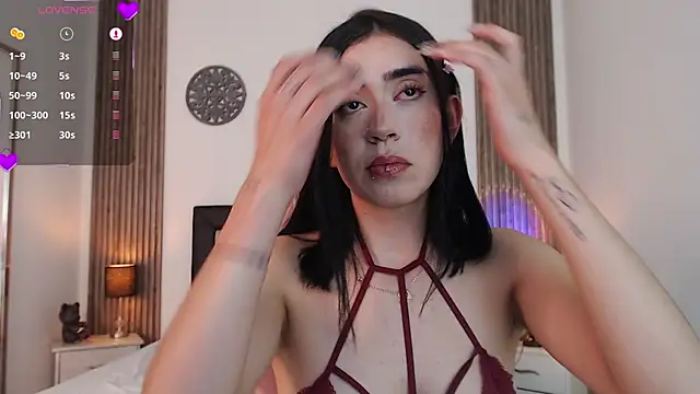 Julieta De Los Angeles online show from 23, 12, 2024