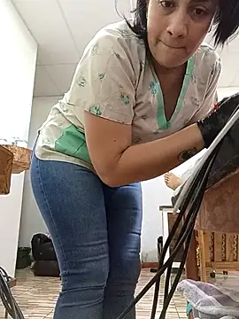 XGabrielaXX online show from 4, 2, 2026