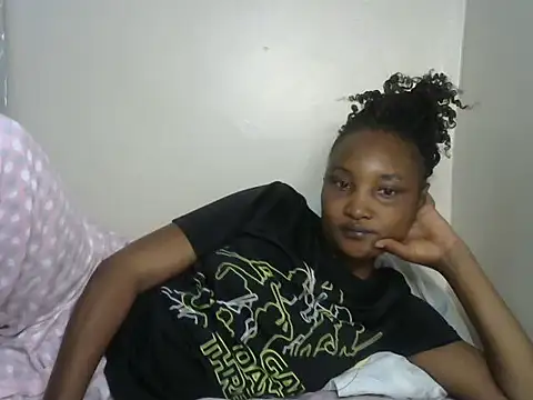 Snapshot of StacyGee24 chatting on 9, 11, 2025 StacyGee24 online show from 9, 11, 2025