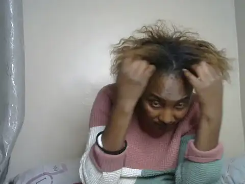 Snapshot of StacyGee24 chatting on 2, 12, 2025 StacyGee24 online show from 2, 12, 2025