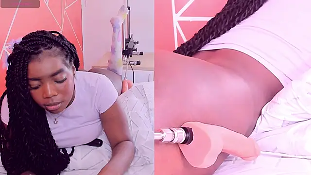 zoeethompson cm online show from 19, 3, 2025