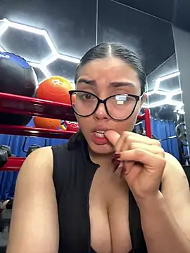 Snapshot of zui_lu chatting on 18, 3, 2025 zui lu online show from 18, 3, 2025