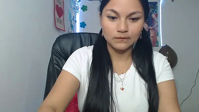 Snapshot of Zafiroweb09 chatting on 11, 12, 2024 Zafiroweb09 online show from 11, 12, 2024