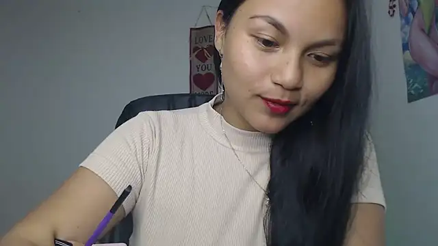 Snapshot of Zafiroweb09 chatting on 28, 12, 2024 Zafiroweb09 online show from 28, 12, 2024