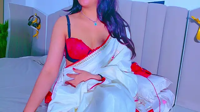 Snapshot of Aashika-Kaur chatting on 13, 1, 2026 Aashika-Kaur online show from 13, 1, 2026