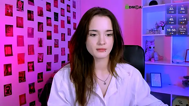 Snapshot of liana_kisses chatting on 10, 7, 2026 liana kisses online show from 10, 7, 2026