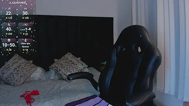 BarbaraKnox  online show from 11, 10, 2025