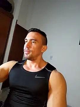 Snapshot of jhay-crux chatting on 3, 4, 2026 jhay-crux online show from 3, 4, 2026