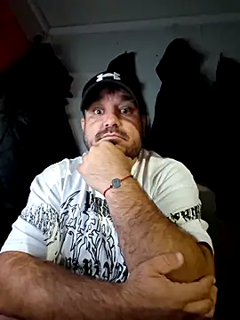 Futacisu online show from 31, 10, 2025